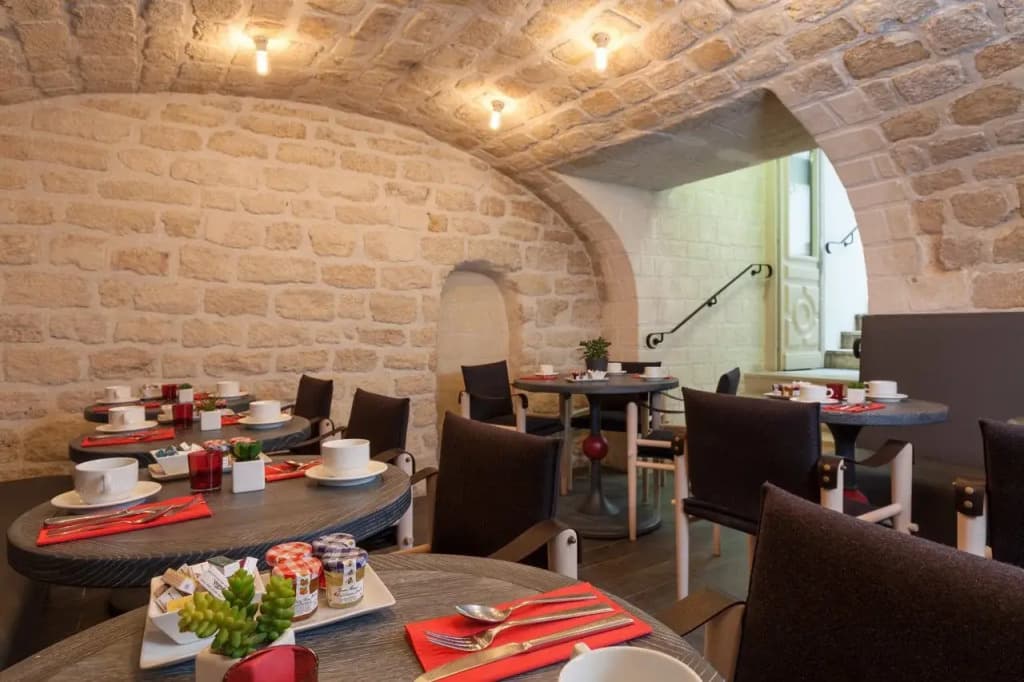 Hôtel Les 3 Poussins - photo 14