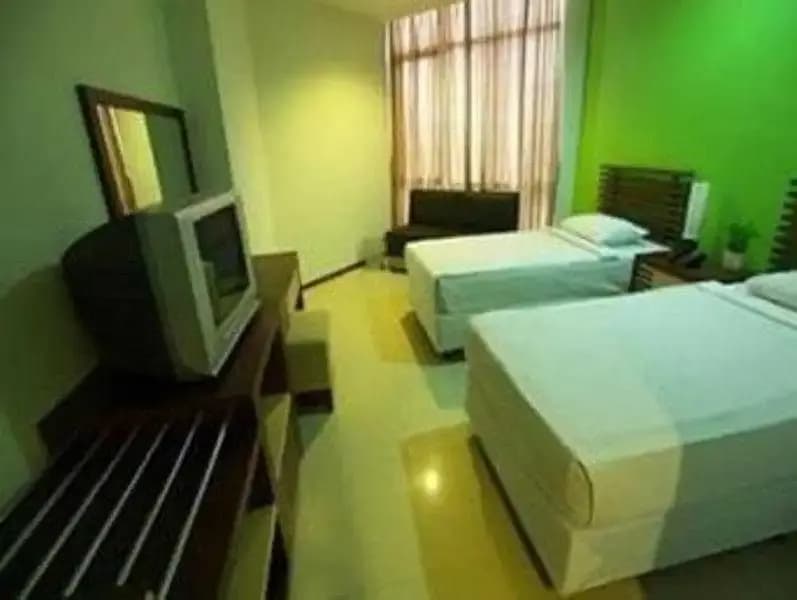 Kchrysant Hotel - photo 2