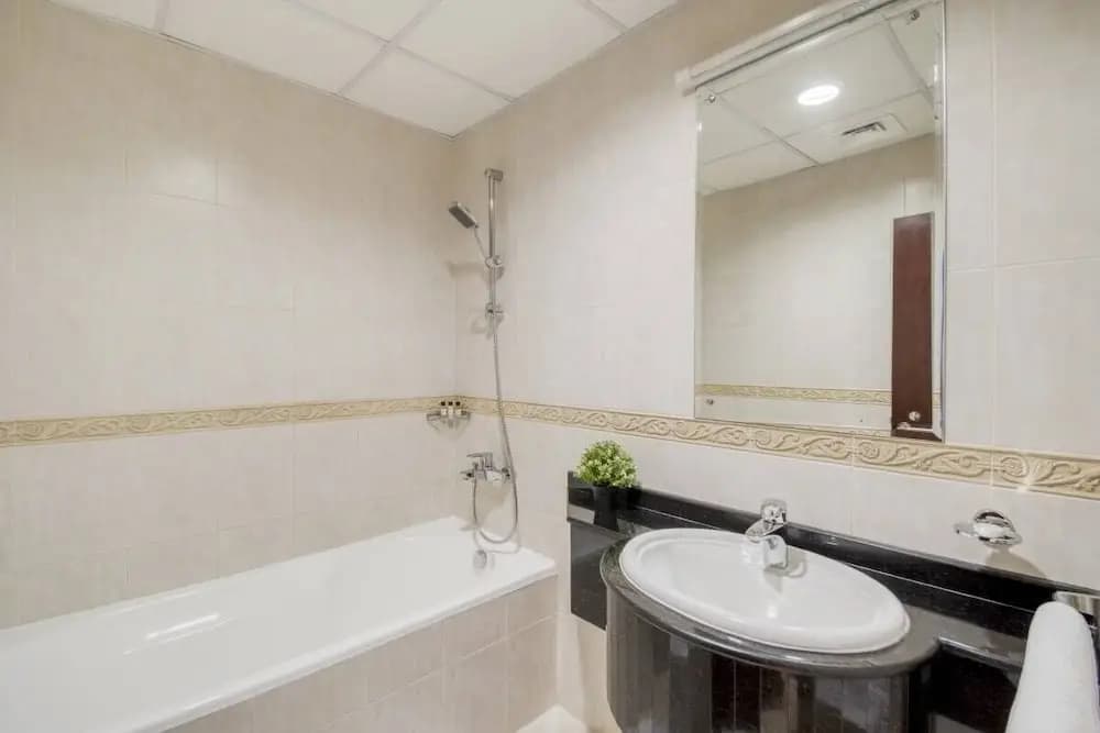Spacious & Comfy Apt in Dubai Marina - photo 5