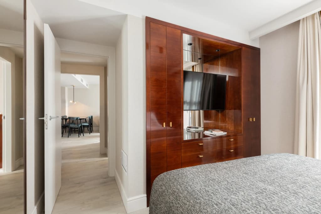 Suites Center Barcelona - photo 34