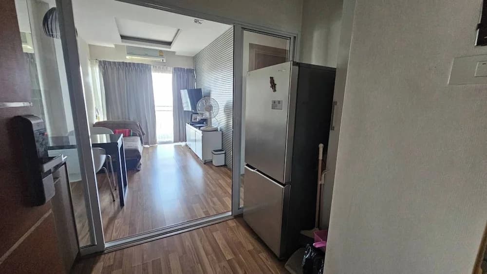 Quiet Condo, Minutes to Everything - photo 4