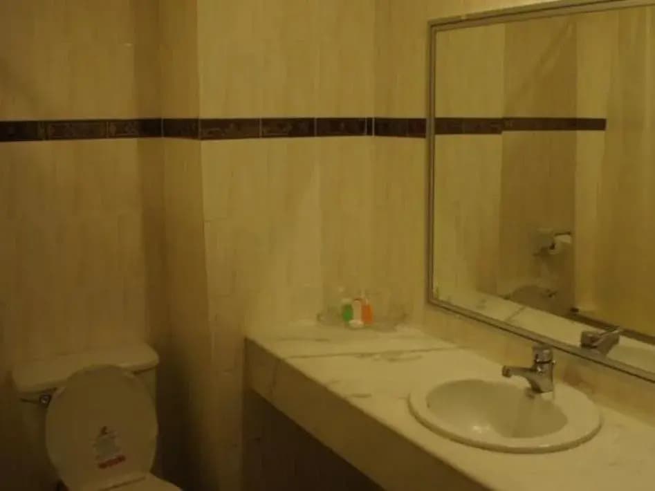 Hillcity Hotel & Condo - photo 8