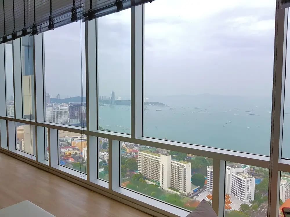 1BR Centric Sea 102 With Infinity Pool - photo 6