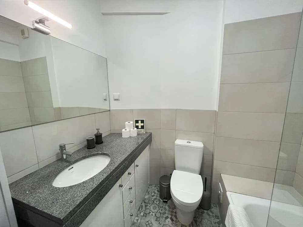 27 92 Campolide Apartment - photo 7