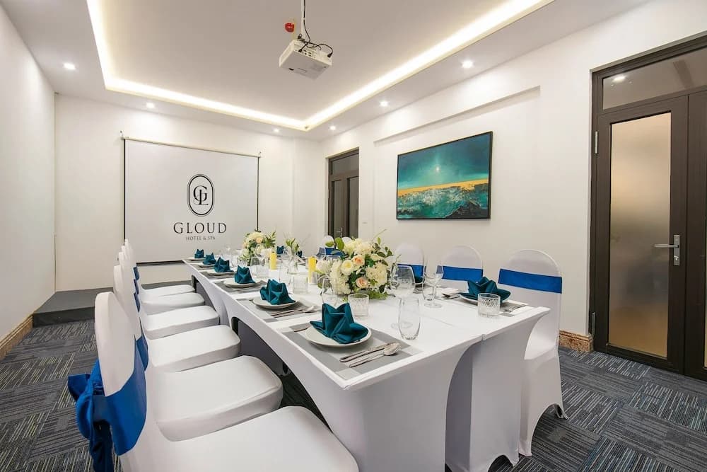 Gloud Hotel - photo 17