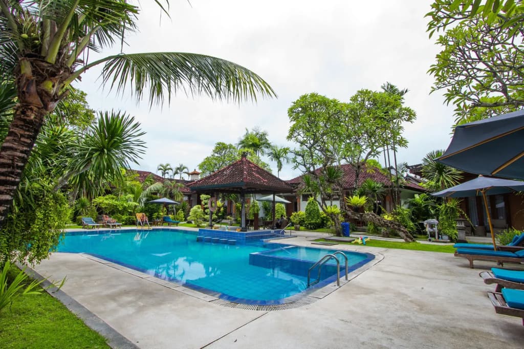 Hotel Sinar Bali Legian - photo 15