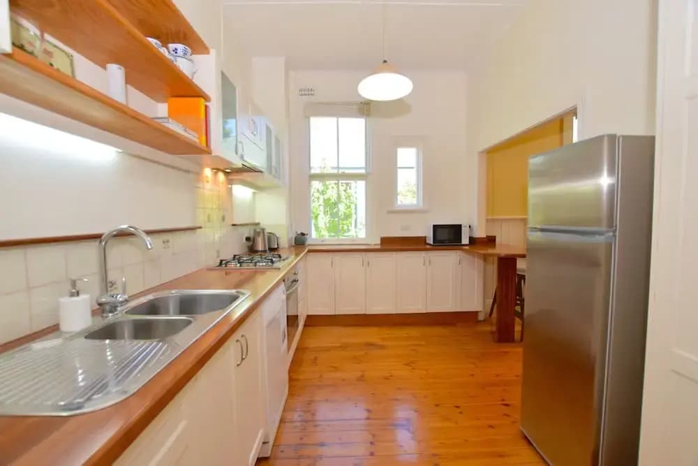 Mintie Cottage on Leura Mall - photo 15