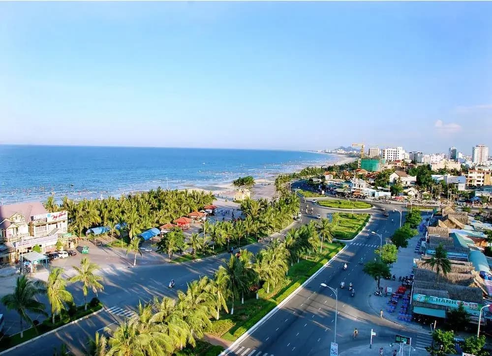 Seafront Hotel Da Nang - photo 20