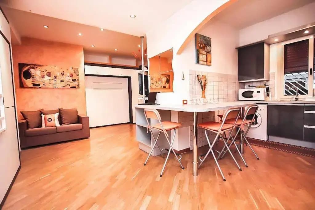 Petite Home in Rome - photo 13