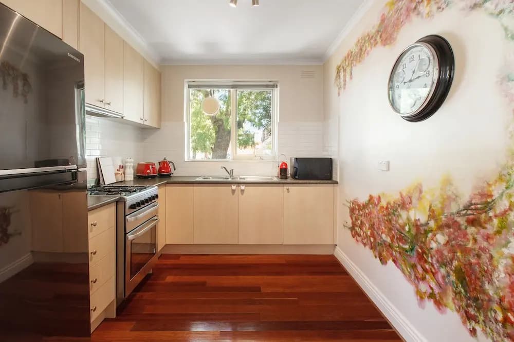 Elle Apartments by Ready Set Host - photo 11