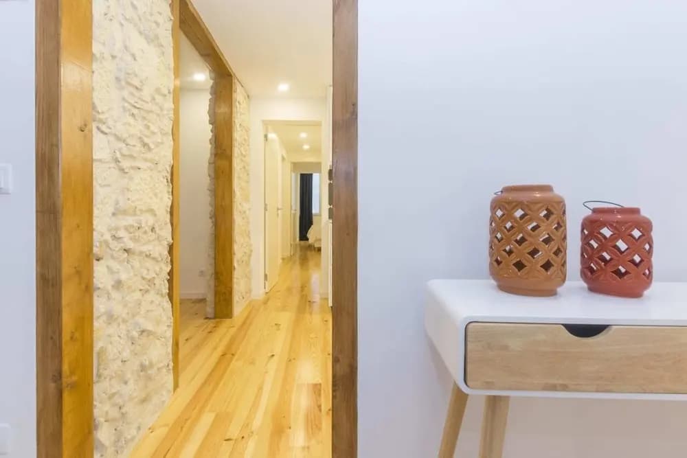 Amazing 3-bedroom Apartment in City Center - Fits 8 - photo 10