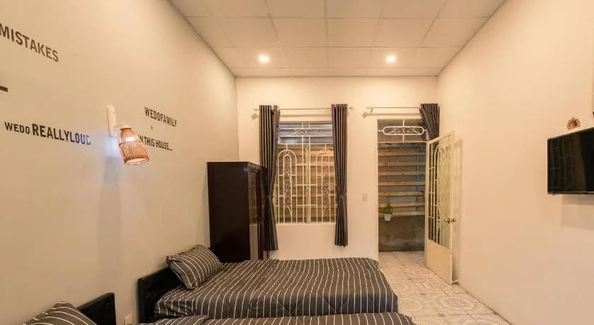 V3 Hostel - photo 14