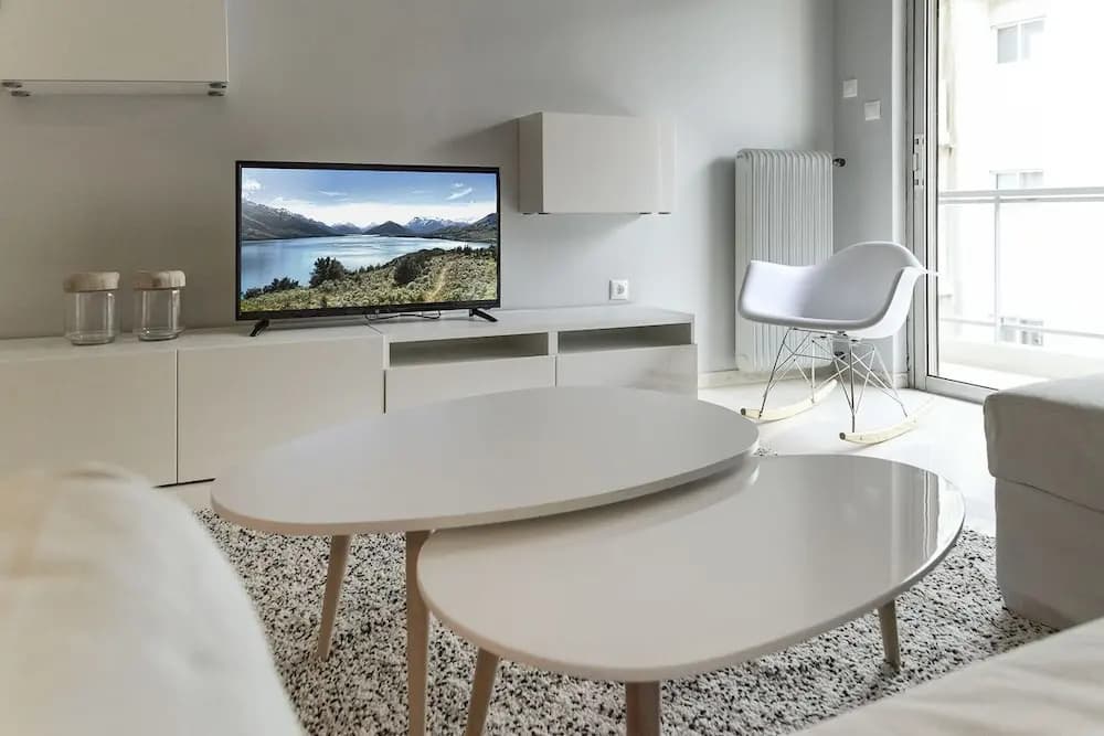 Penelope's Luxury Apartment - photo 5