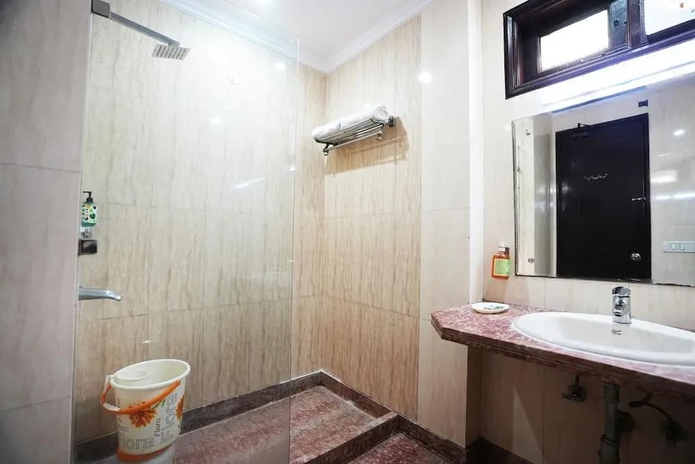 Hotel S&B East Inn - photo 10