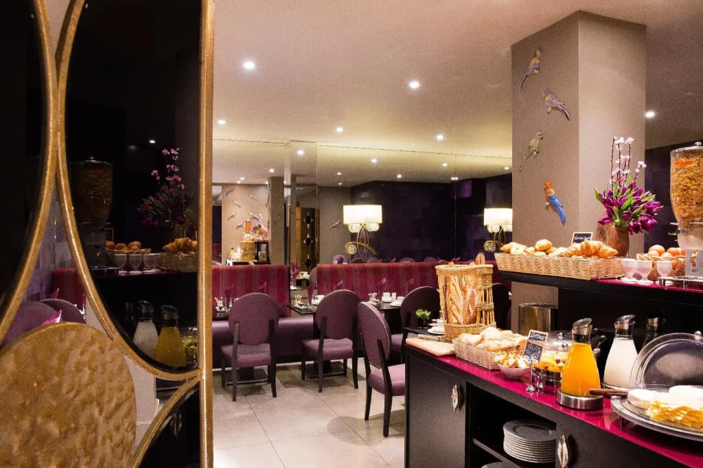 Hotel Mondial - photo 14