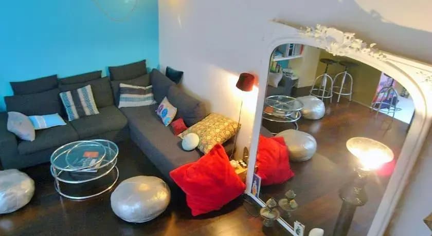 Comfortable Artist Loft - photo 6