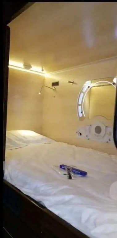Sleep Cubee Hostel - photo 5