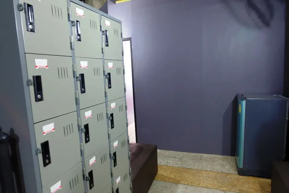 BTS Khaosan Hostel - photo 22