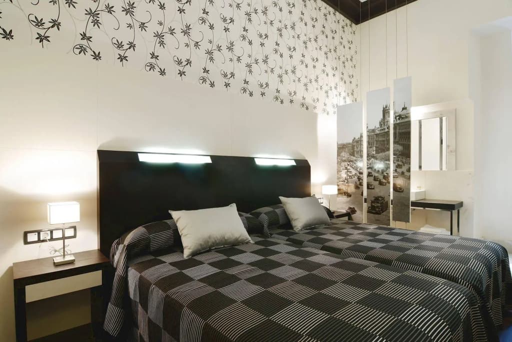 Alhambra Suites - photo 3