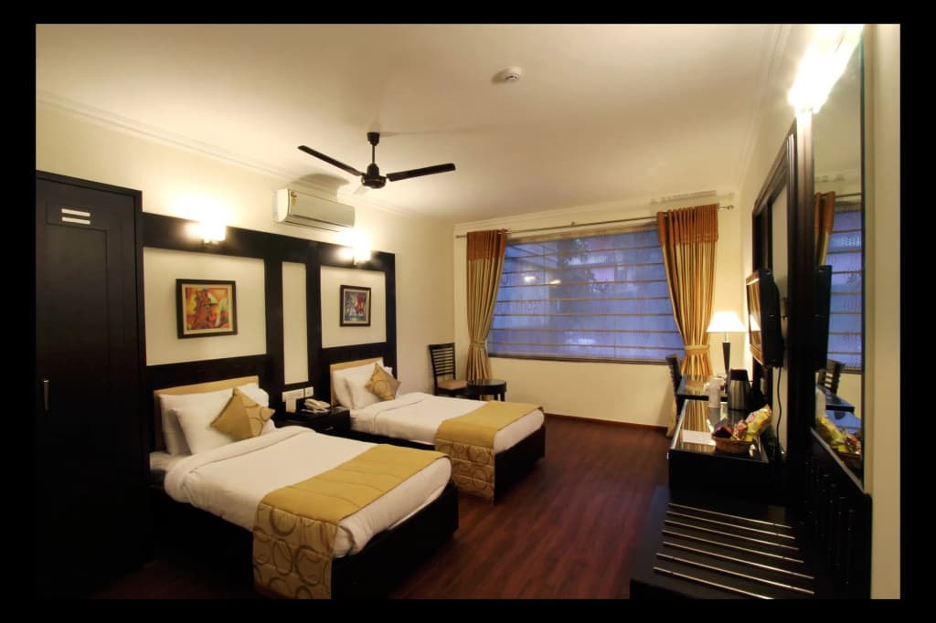 Hotel Southgate - photo 4