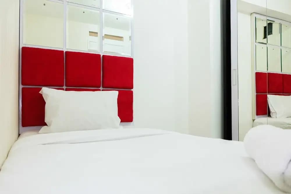 Simply 2BR with Pool View Bassura City Apartment - main photo
