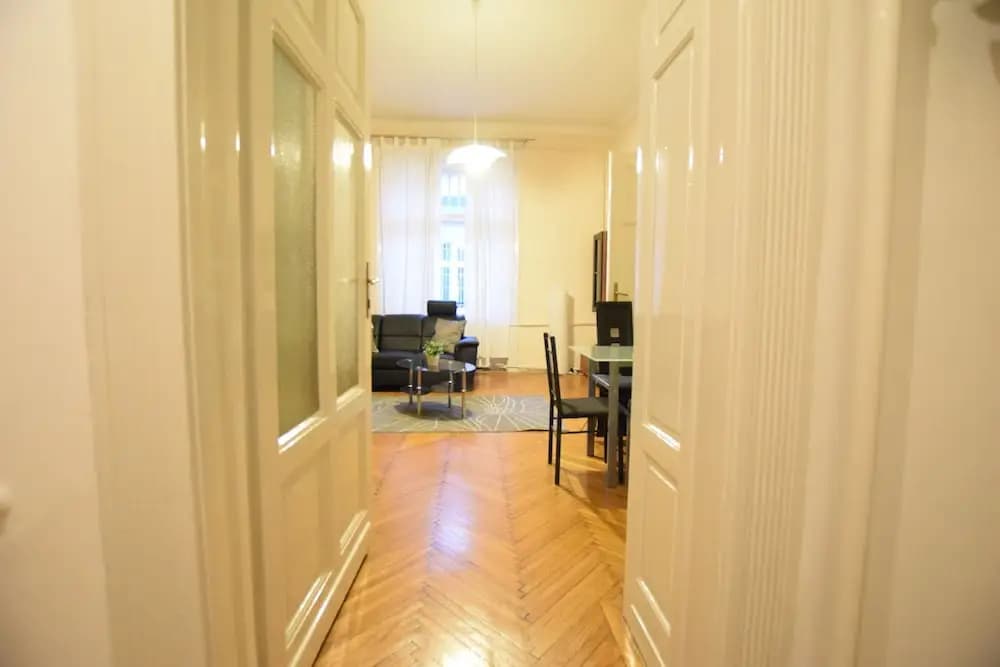 Budget Apartment by Hi5 - Fehérhajó - photo 4