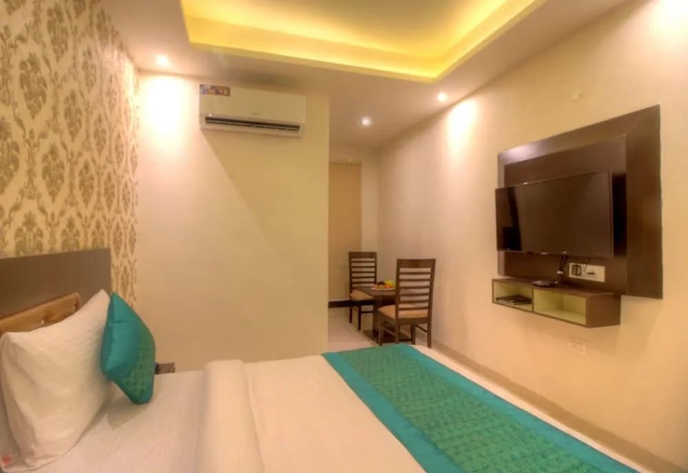 Hotel Paragon Suites - photo 7