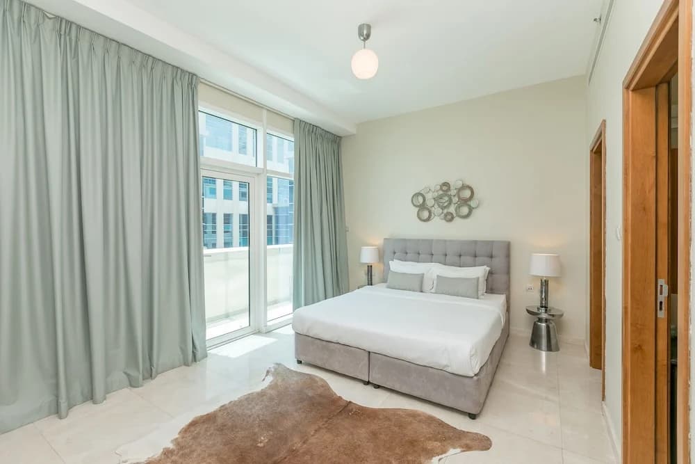 DHH - Bay Square - photo 3