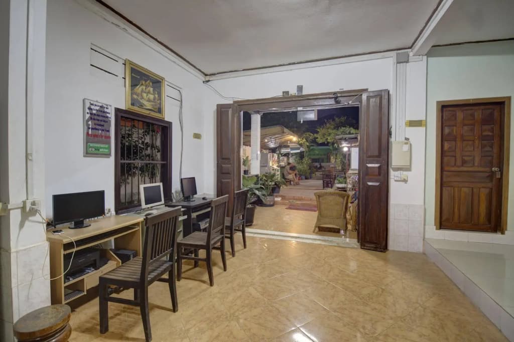 Happy Guesthouse - photo 16