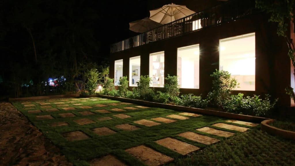 Emis Hotel - photo 1