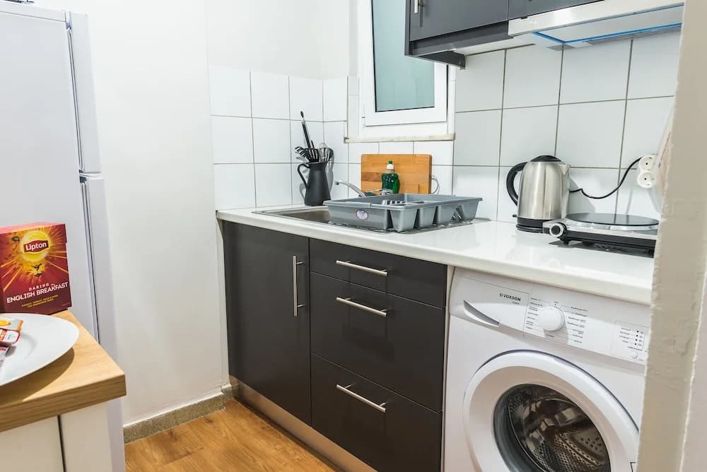 Comfy Koukaki Apartment - photo 16