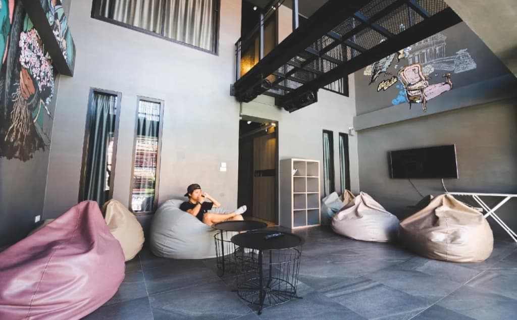 Issara by d Hostel - photo 26