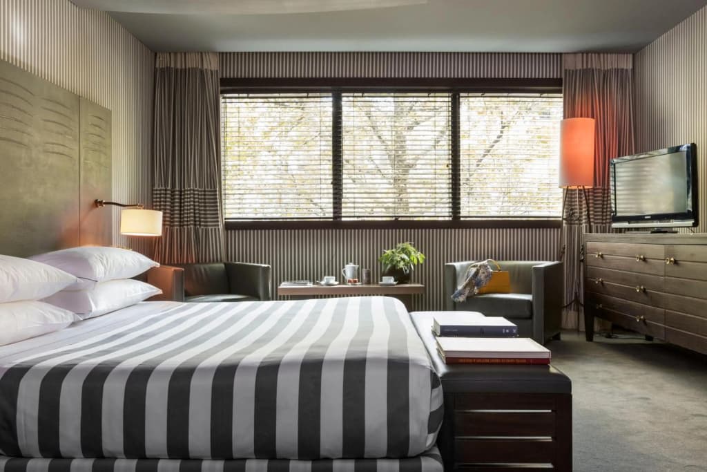 Hotel Square - photo 29