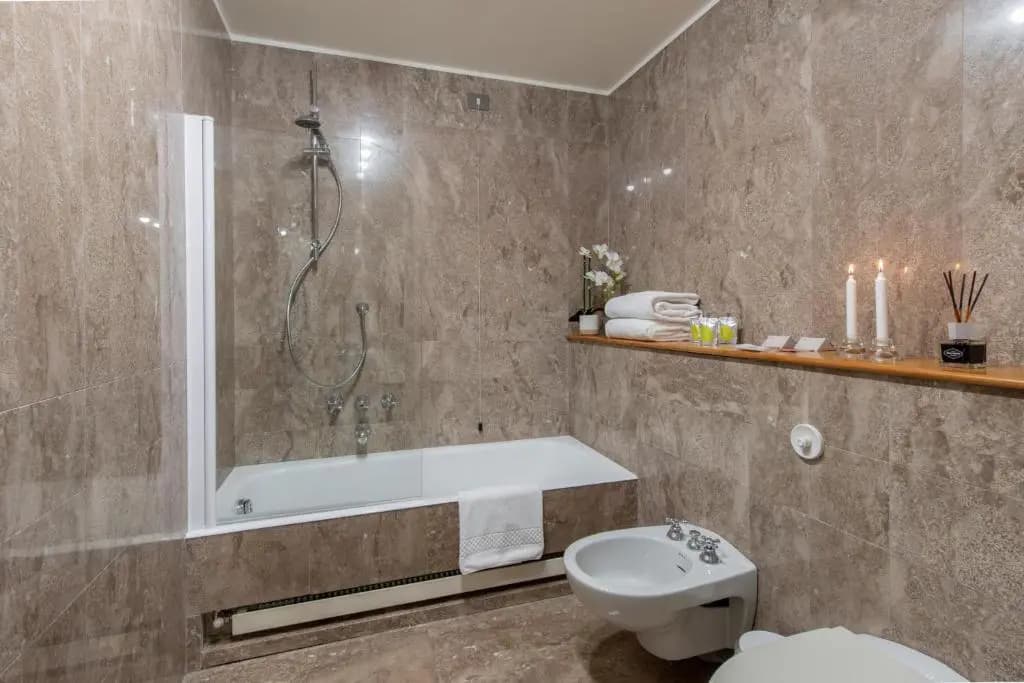 Milan Royal Suites - Centro Duomo - photo 11