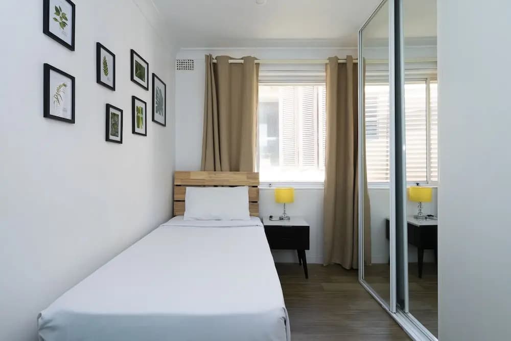Manly Beachfront Apartment - photo 5
