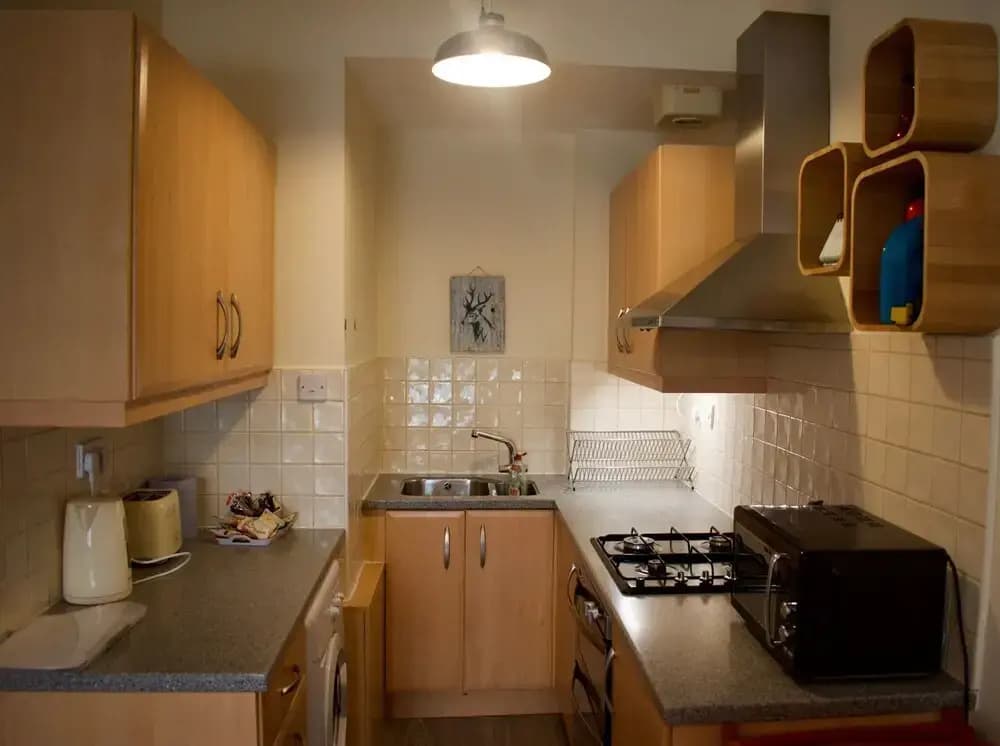 Central & Comfortable Flat - Sleeps 4 - photo 9