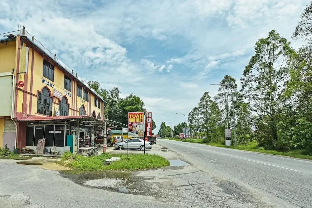 OYO 90441 Cz Traveler's Hotel - photo 15