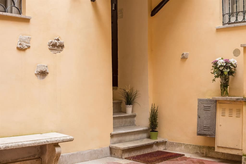 Condotti Inn - photo 1