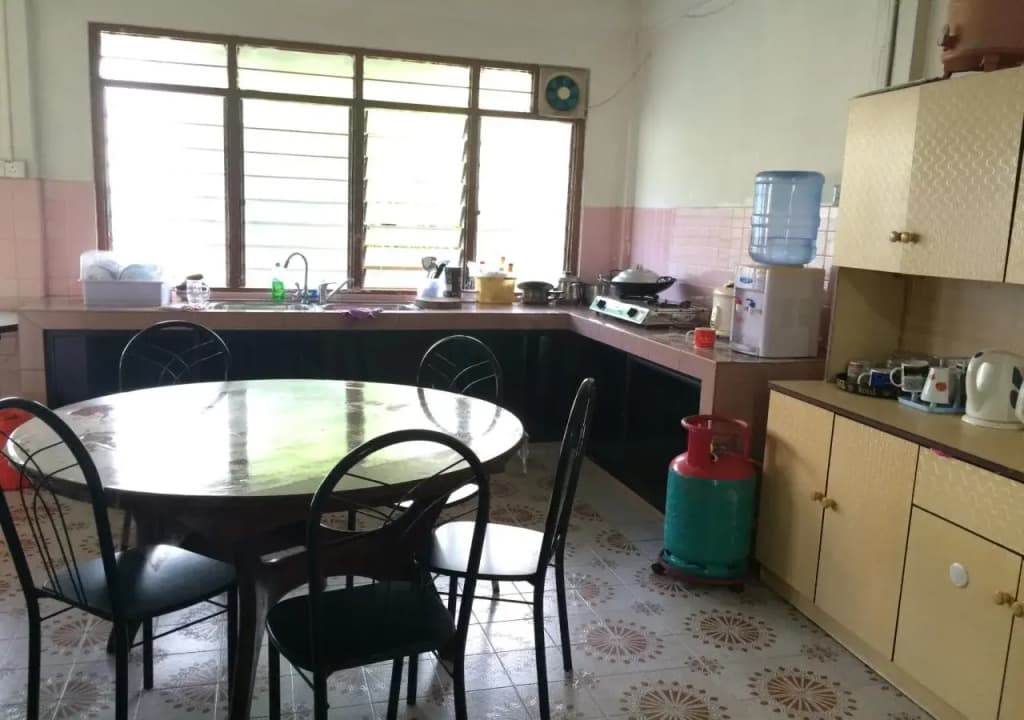 Kelapa Homestay Sibu - photo 9