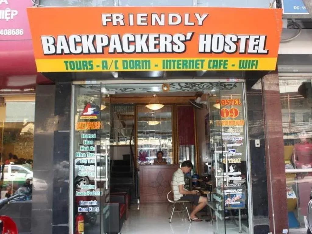 Friendly Backpackers Hostel - photo 2