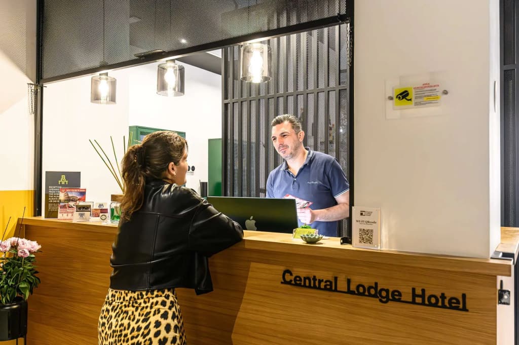 Hotel Central Lodge - photo 19