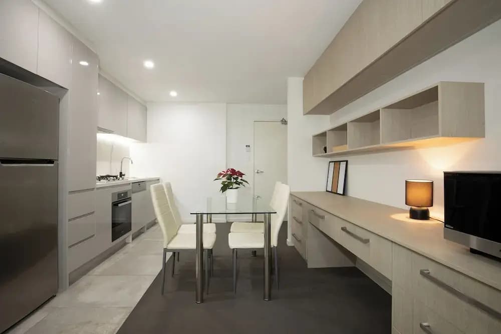Kozyguru | Epping | Stylish 1 Bedroom Apartment - photo 9