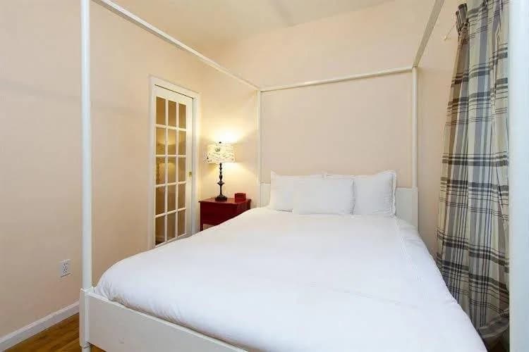 Times Square Flat - photo 6