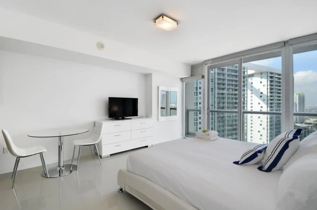 Stunning Studio in Brickell by Sonder - photo 3