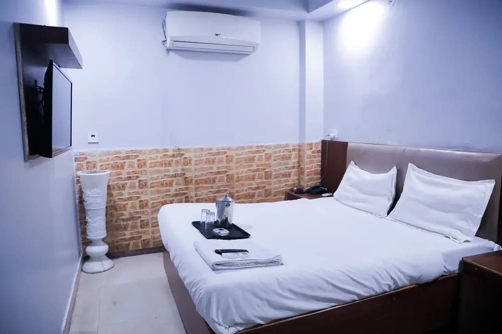 Roomshala 127 Mannat Stay - photo 4