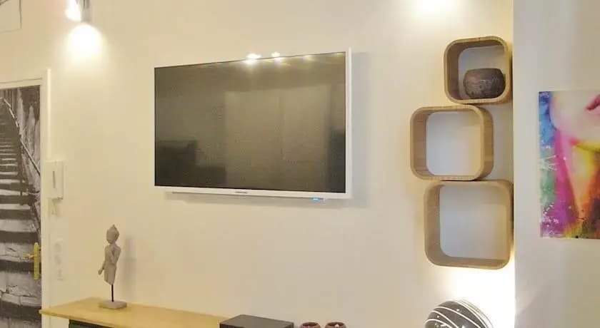 Cozy And Luxury Studio - photo 3