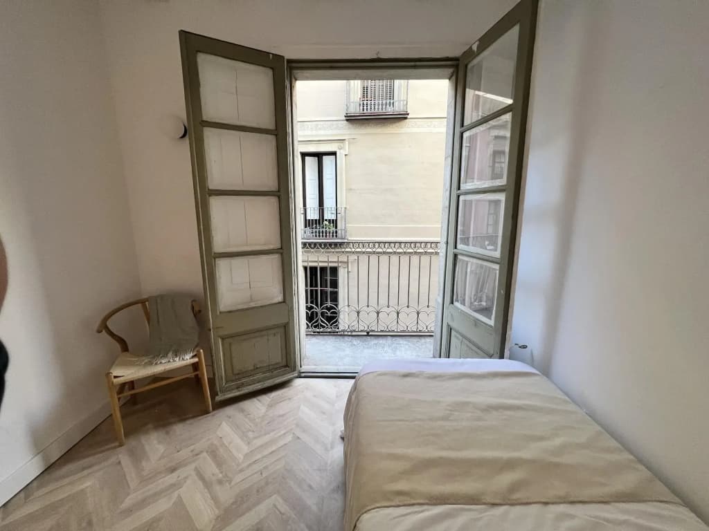 The Mo House Gotic - photo 5