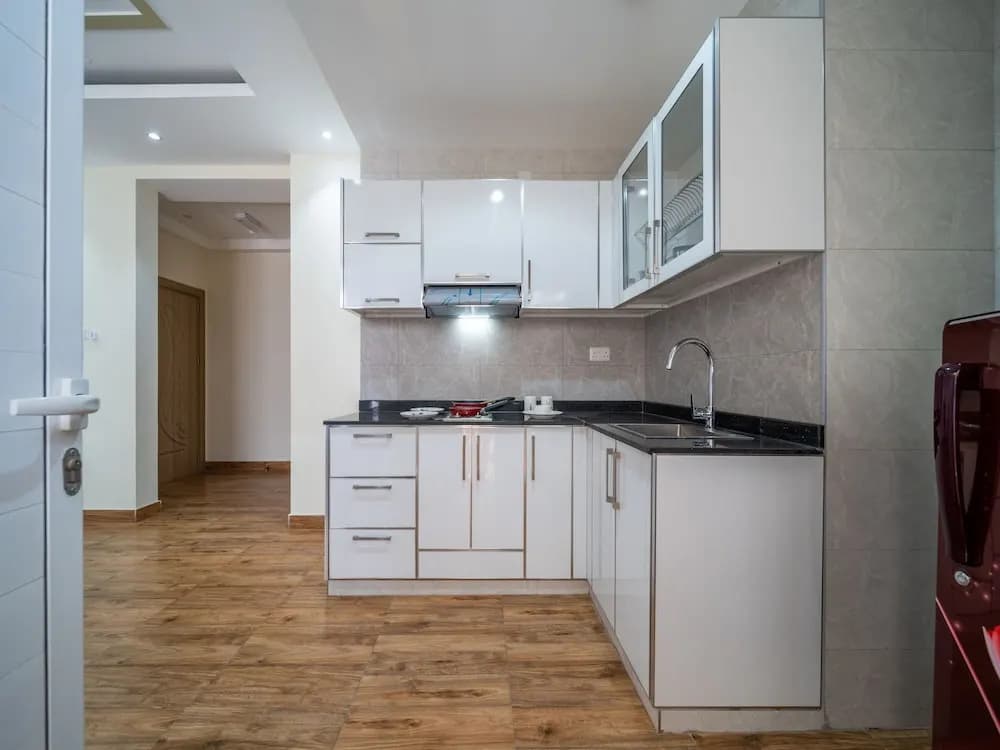 OYO Townhouse 156 Rose Hotel Apartments. - photo 22