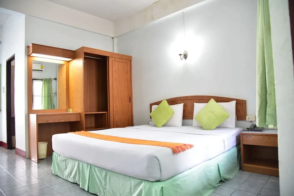 Dragon Serviced Apartment - photo 3
