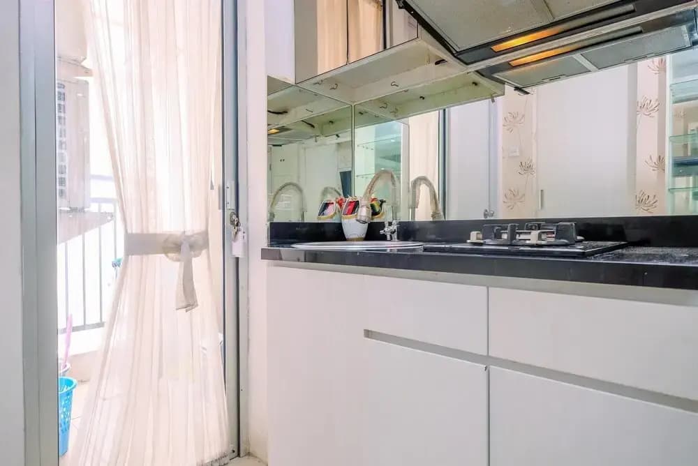 Modern And Tidy 2Br Bassura City Apartment - photo 14